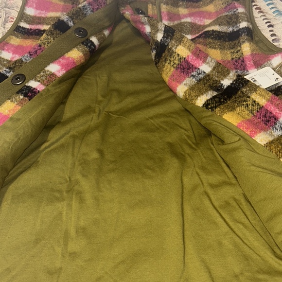 We The Free Wrapped Up Blanket Vest - Picture 6 of 10